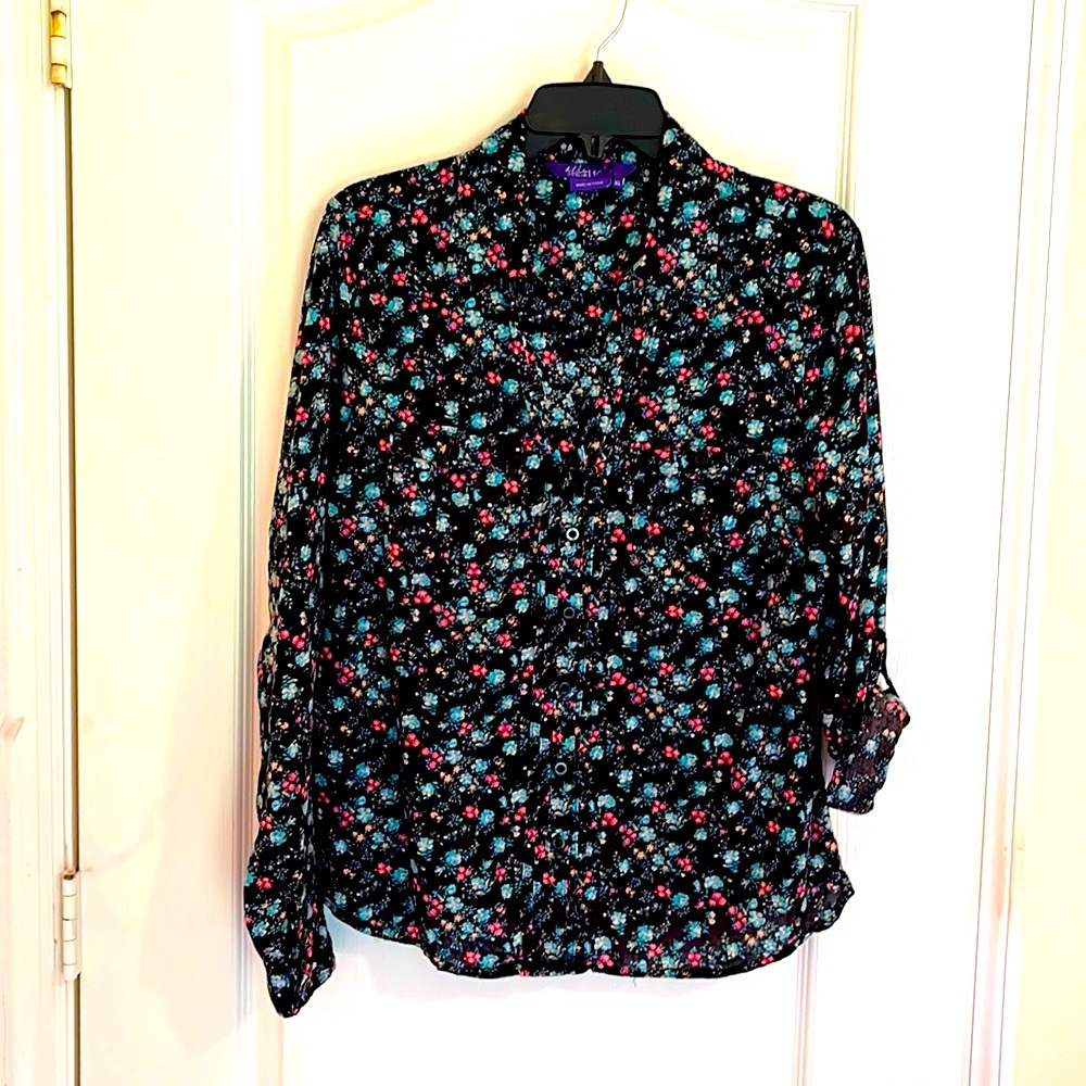 Miley Cyrus Long Sleeve blouse, dark floral pattern, LIKE NEW XL Juniors